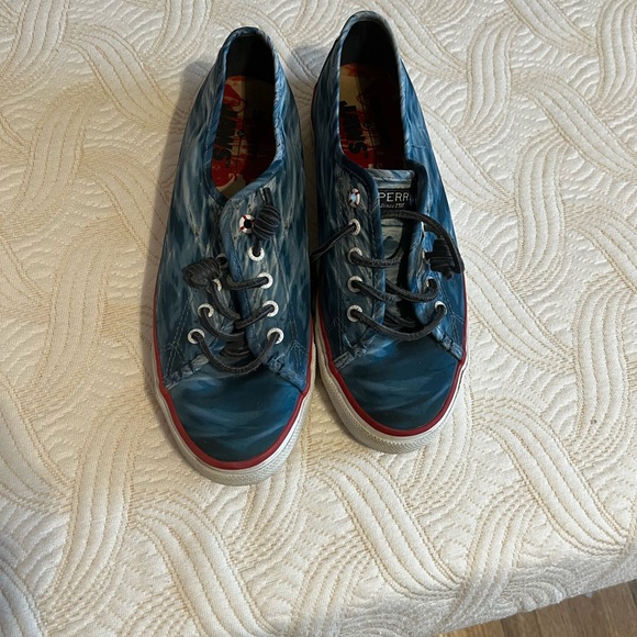 Sperry Jaws Blue Wave Canvas Sneakers with Red Trim - Picture 2 of 11